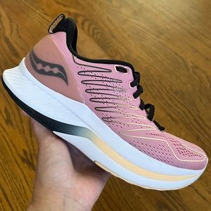 Saucony Endorphin Shift Rosewater/Black running shoes Women’s size 8